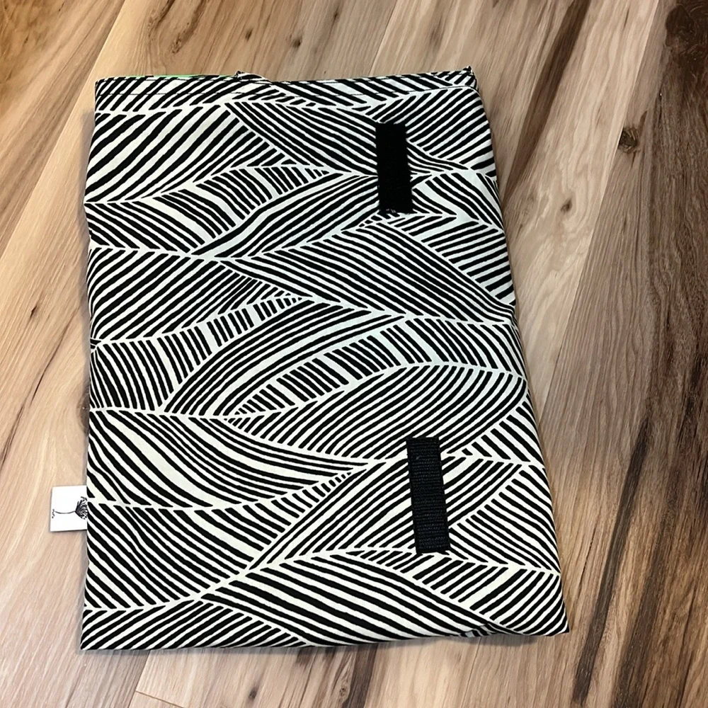 🌸🛍️foldable reversible lined bag - Picture 9 of 12